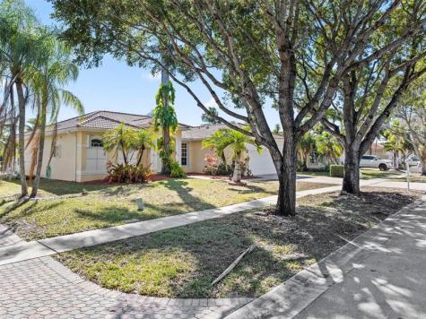 16364 NW 14th Street Pembroke Pines FL 33028