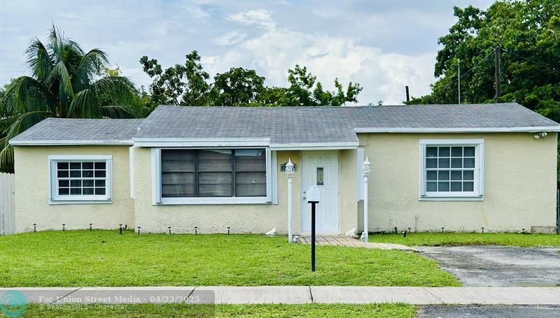 2411 Plunkett Street Hollywood FL 33020