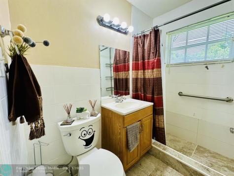 2411 Plunkett Street Hollywood FL 33020