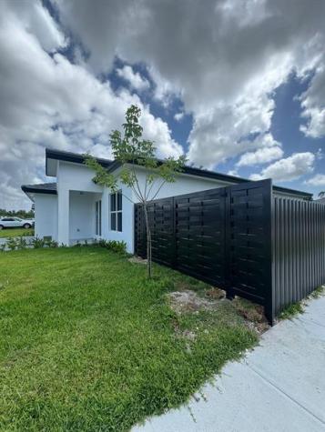 29193 SW 166 Avenue Homestead FL 33030