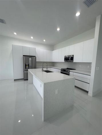 29193 SW 166 Avenue Homestead FL 33030
