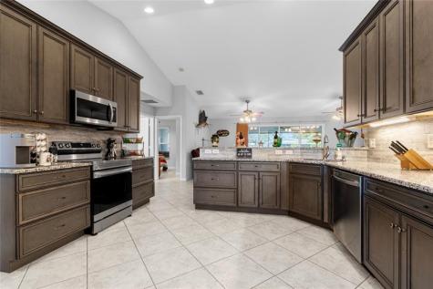 1069 9TH Street Okeechobee FL 34974