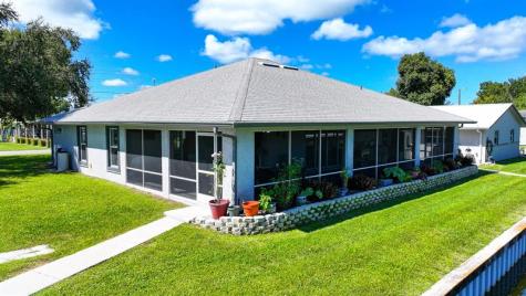 1069 9TH Street Okeechobee FL 34974