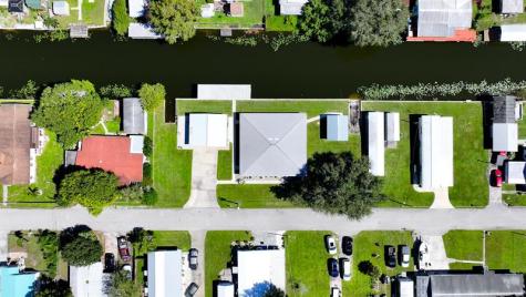 1069 9TH Street Okeechobee FL 34974