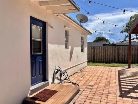 5301 NE 17th Avenue Pompano Beach FL 33064