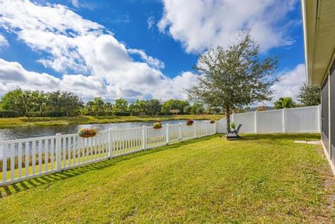 5580 NW Pine Trail Circle Port St Lucie FL 34983