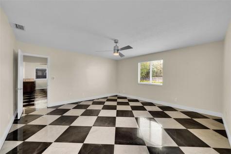 1107 Adams Street Hollywood FL 33019