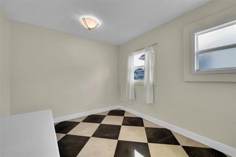 1107 Adams Street Hollywood FL 33019