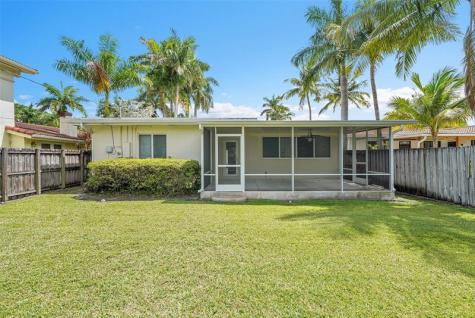 1107 Adams Street Hollywood FL 33019