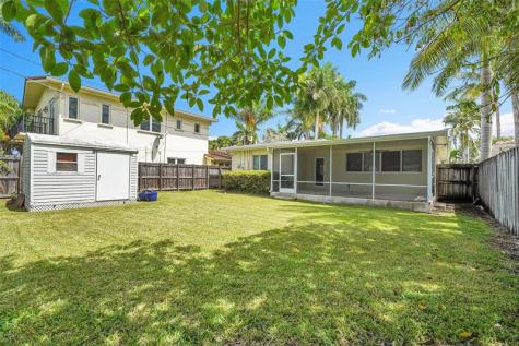 1107 Adams Street Hollywood FL 33019