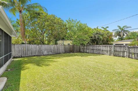 1107 Adams Street Hollywood FL 33019