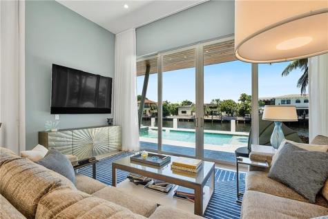 2841 NE 24th Street Fort Lauderdale FL 33305