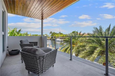 2841 NE 24th Street Fort Lauderdale FL 33305