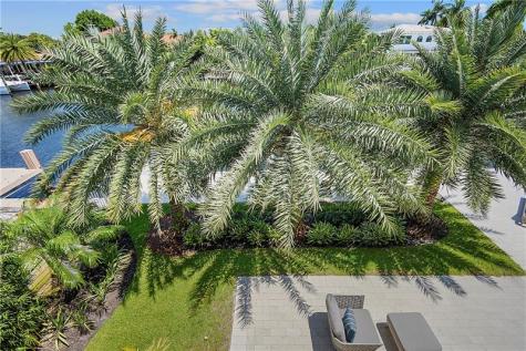 2841 NE 24th Street Fort Lauderdale FL 33305