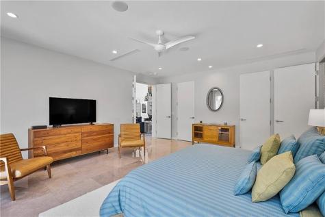 2841 NE 24th Street Fort Lauderdale FL 33305