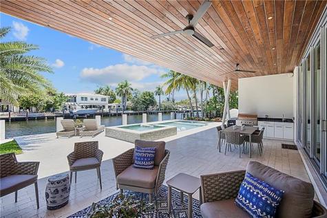 2841 NE 24th Street Fort Lauderdale FL 33305