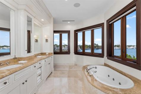 632 2ND Key Drive Fort Lauderdale FL 33304