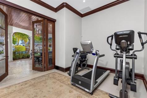 632 2ND Key Drive Fort Lauderdale FL 33304
