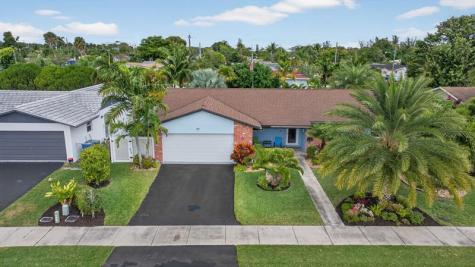 1921 NW 43rd Street Oakland Park FL 33309