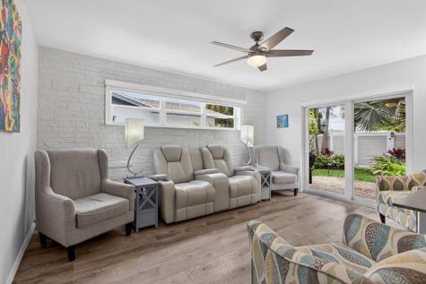 1921 NW 43rd Street Oakland Park FL 33309