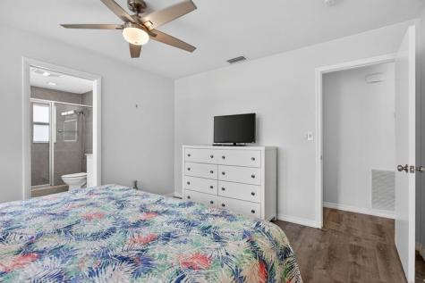1921 NW 43rd Street Oakland Park FL 33309