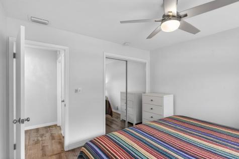 1921 NW 43rd Street Oakland Park FL 33309