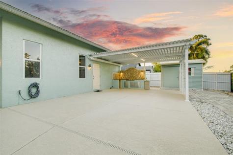 3073 SW Ann Arbor Road Port St Lucie FL 34953