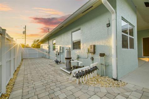 3073 SW Ann Arbor Road Port St Lucie FL 34953
