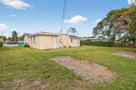 11720 SW 176th Street Miami FL 33177