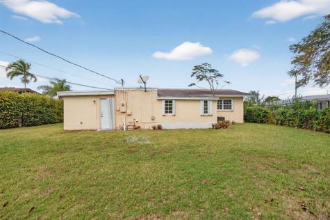 11720 SW 176th Street Miami FL 33177