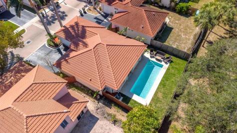 4755 NW 7th Manor Coconut Creek FL 33063