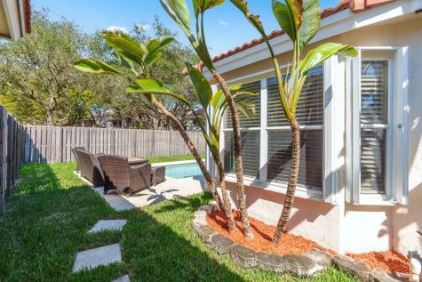 4755 NW 7th Manor Coconut Creek FL 33063