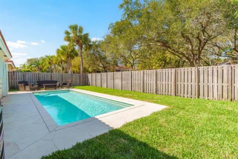 4755 NW 7th Manor Coconut Creek FL 33063