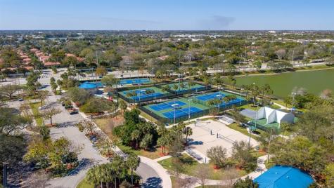 4755 NW 7th Manor Coconut Creek FL 33063