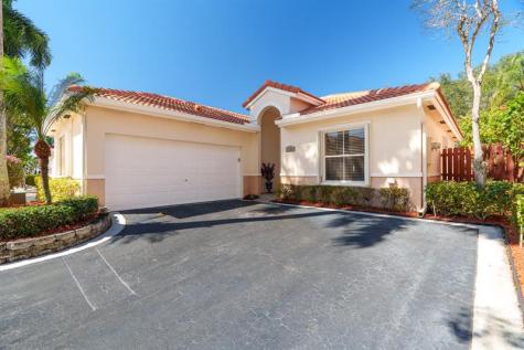 4755 NW 7th Manor Coconut Creek FL 33063