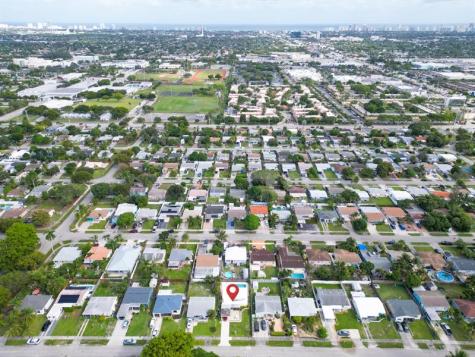 5264 NE 3rd Terrace Fort Lauderdale FL 33334