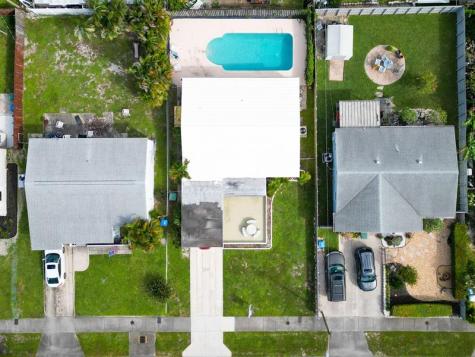 5264 NE 3rd Terrace Fort Lauderdale FL 33334