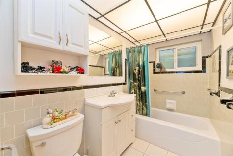 5264 NE 3rd Terrace Fort Lauderdale FL 33334