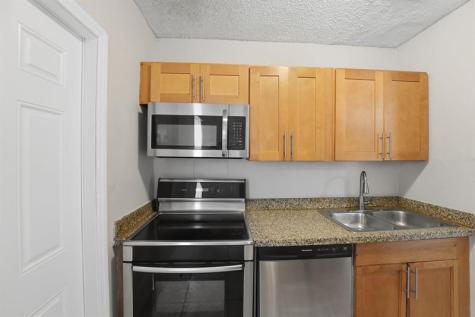 1525 NW 126th Street North Miami FL 33167