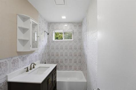 1525 NW 126th Street North Miami FL 33167