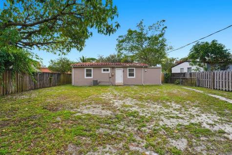 1525 NW 126th Street North Miami FL 33167