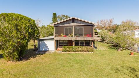 1075 Duck Lane Okeechobee FL 34974