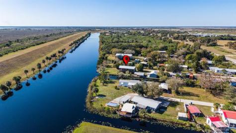 1075 Duck Lane Okeechobee FL 34974