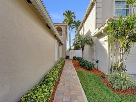 6298 Brava Way Boca Raton FL 33433
