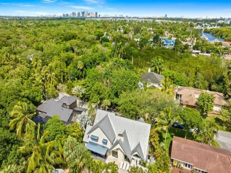 2415 Riverlane Terrace Fort Lauderdale FL 33312