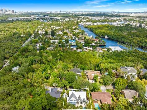 2415 Riverlane Terrace Fort Lauderdale FL 33312