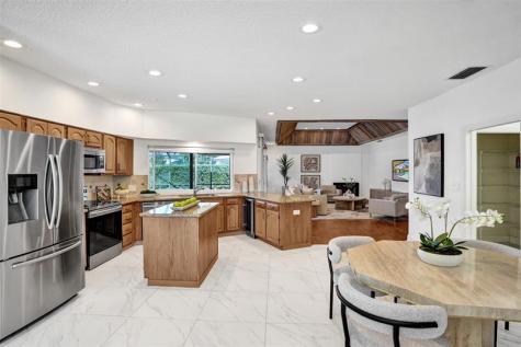 2675 NW 29th Street Boca Raton FL 33434