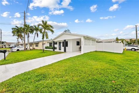 2634 NW 52nd Court Fort Lauderdale FL 33309