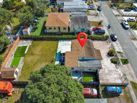 31 Miami Gardens Road West Park FL 33023
