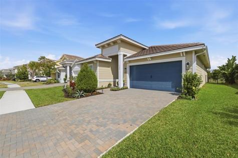 1342 Harvester Crossing Loxahatchee FL 33470